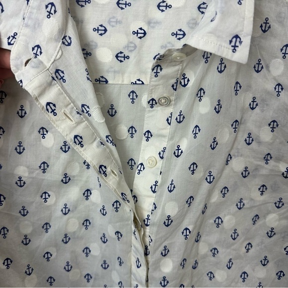 Jcrew Anchor Dot Popover Shirt atop White Blue Nautical Summer Boat Beach Vacay - Picture 3 of 6